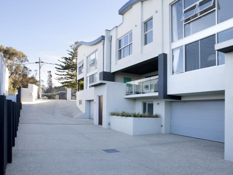 7C Wilton Place, Scarborough WA 6019