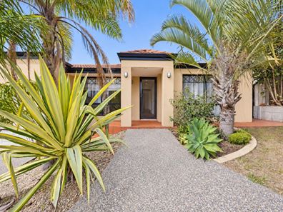 1 Blue Manna Place, Australind WA 6233