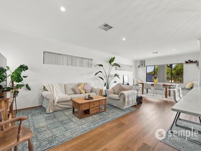 11 Yellowtail Grove, Beeliar WA 6164