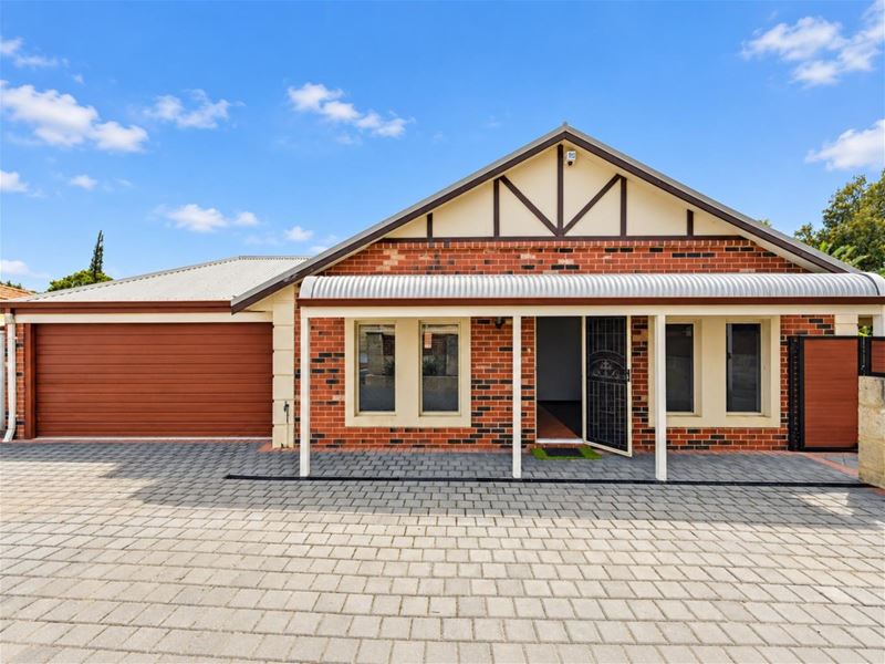 2 Parakeelya Road, Banksia Grove WA 6031