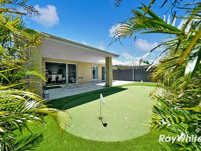 6A Hawley Place, Marangaroo WA 6064