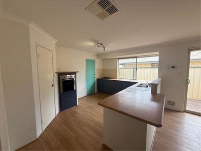 3 Sherbourne Cor,, Success WA 6164