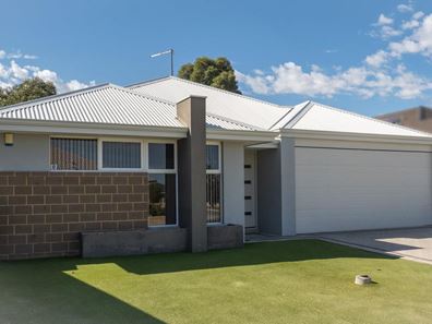 114 Sapphire Chase, Wellard WA 6170