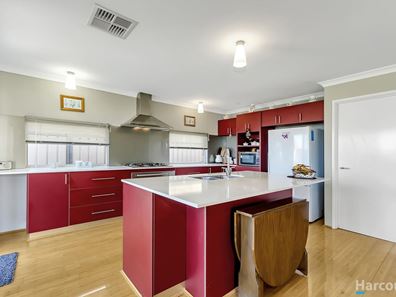 19 Cairo Way, Wanneroo WA 6065