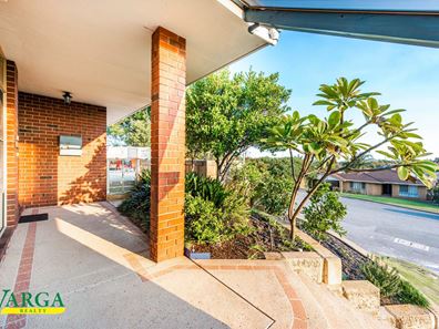 26 Hollingsworth Way, Leeming WA 6149