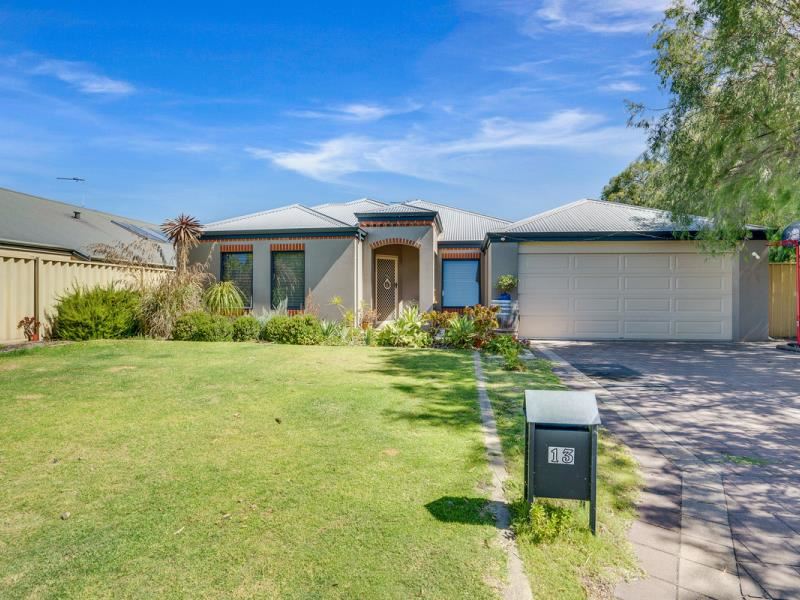 13 Swift Close, Broadwater WA 6280