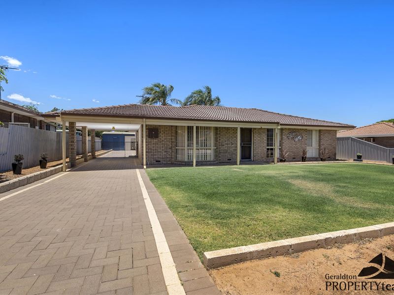 6 Pinyali Way, Waggrakine WA 6530