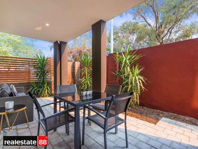 5/33 Mozart Mews, Rivervale WA 6103