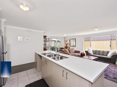 25A Hooson  Way, Wilson WA 6107