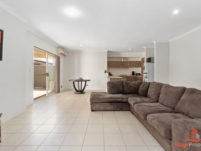 6/36 Fifth road, Armadale WA 6112