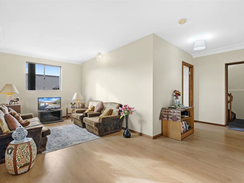 14 Cameron Way, Kardinya