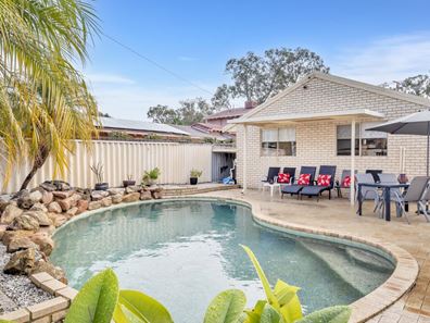 39 Willow Gardens, South Yunderup WA 6208