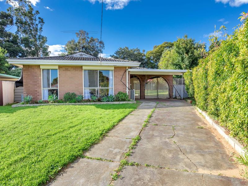 18 Ash Court, Armadale