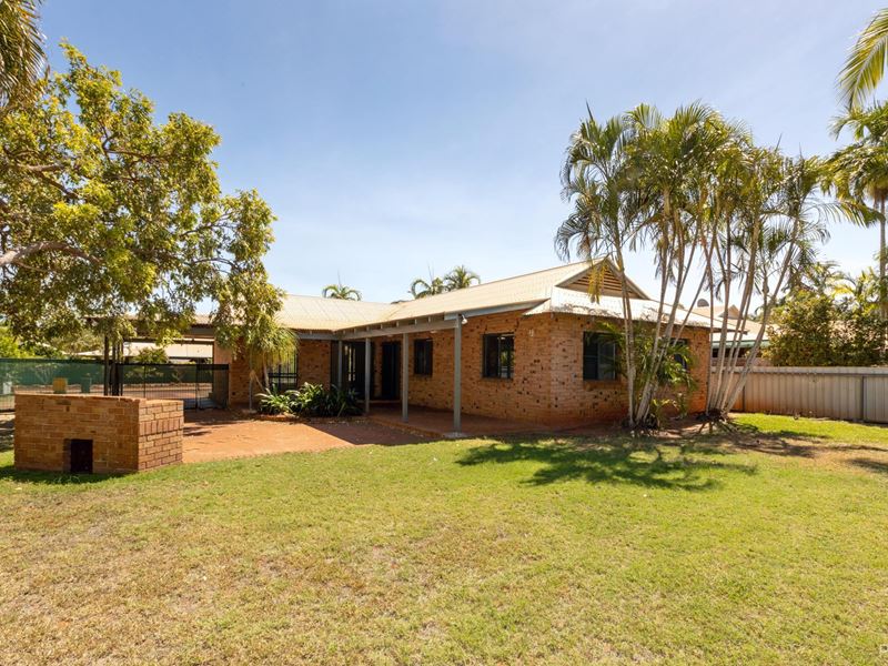 14 Macnee Court, Cable Beach WA 6726