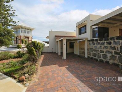 4/21 Avonmore Terrace, Cottesloe WA 6011