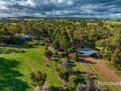 15 McGlew Road, Lower Chittering WA 6084