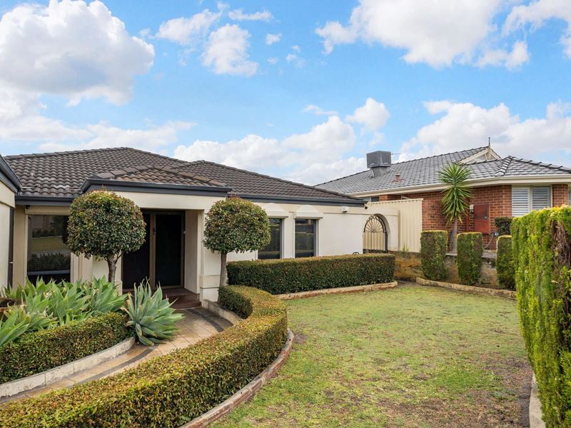 6 Lodge Court, Cockburn Central
