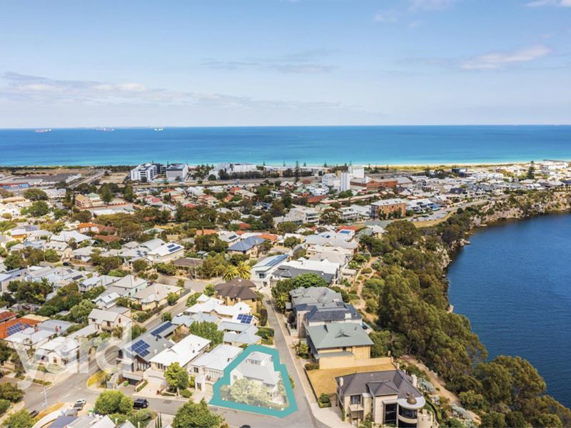 9 Cypress Lane, North Fremantle