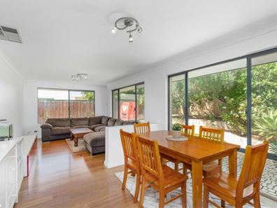 38 Durrington Glade, Clarkson WA 6030
