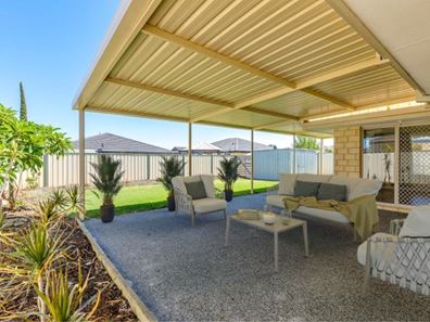 305 Westfield Road, Seville Grove WA 6112