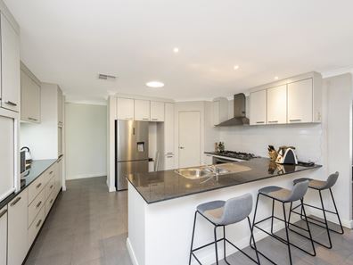 36 Colonial Boulevard, Baldivis WA 6171