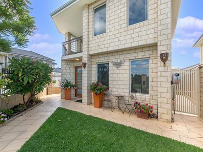 20 Admiralty Road, Canning Vale WA 6155