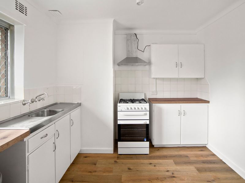 26/2 Rand Court, Withers