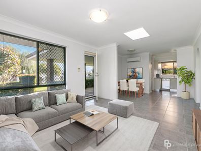 1/4 Harris Street, Palmyra WA 6157