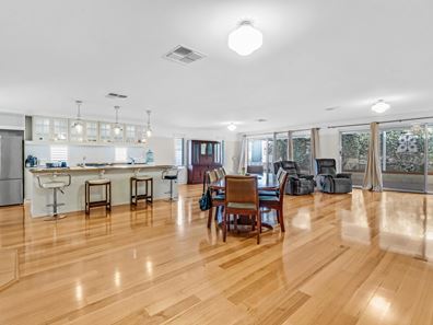 30 Sulina Rise, Falcon WA 6210