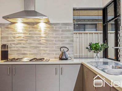 24 Isaba Parkway, Seville Grove WA 6112