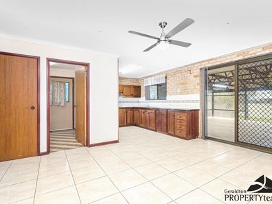 51 Pinyali Way, Waggrakine WA 6530