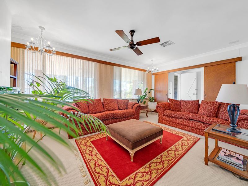 27 Elgon Hill, Willetton
