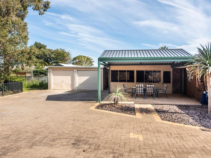 24 Dawson Avenue, Forrestfield