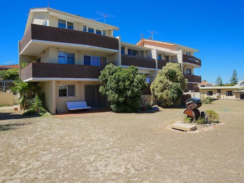 4/188 West Coast Highway, Scarborough