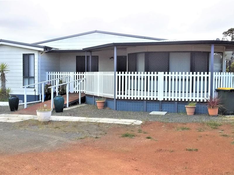 79 Wanke  Street, Katanning