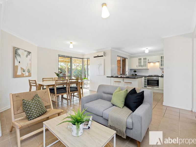 1/106 Royal Street, Tuart Hill