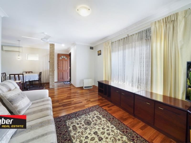 9/9-11 Mallard Way, Cannington