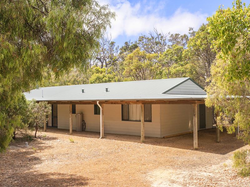 5 Warrior Way, Molloy Island