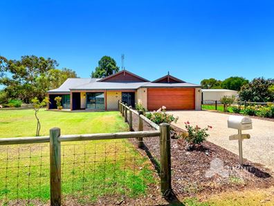 1 Fletcher Court, Leschenault WA 6233