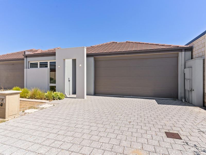 8 Aiken Court, Success