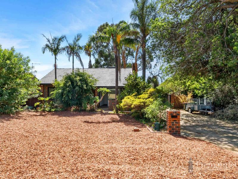 8 Curven Road, Hamilton Hill