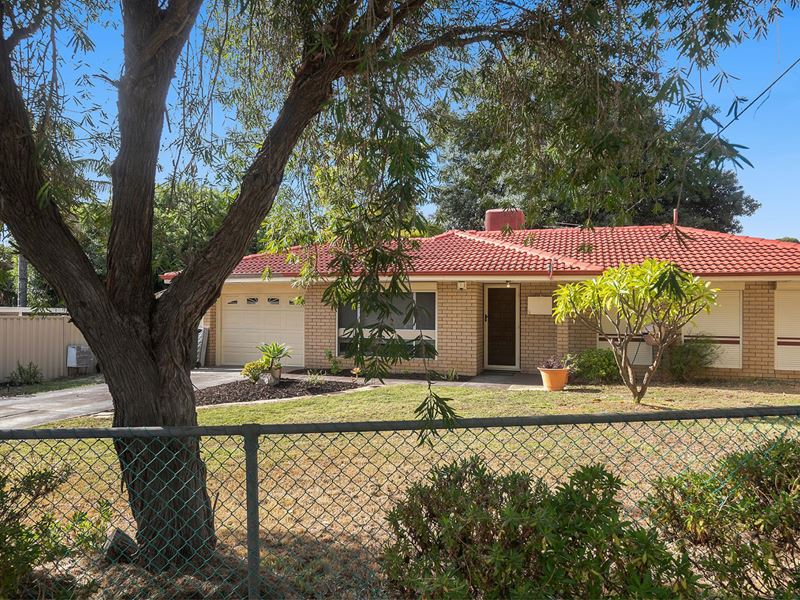 20 Clenham Way, Kelmscott WA 6111