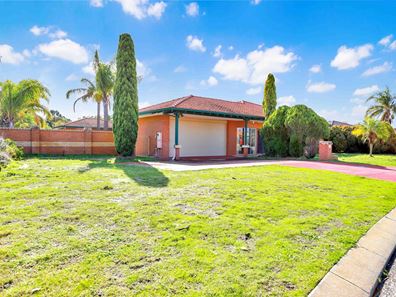 32 Waten Place, Canning Vale WA 6155