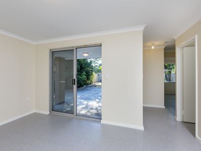 109B Gladstone Road, Rivervale WA 6103