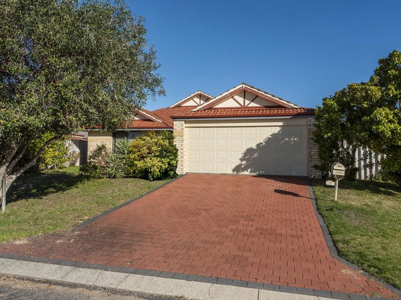 7 Malabar Drive, Secret Harbour