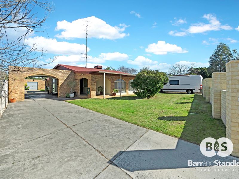 37 Island Queen Street, Withers WA 6230
