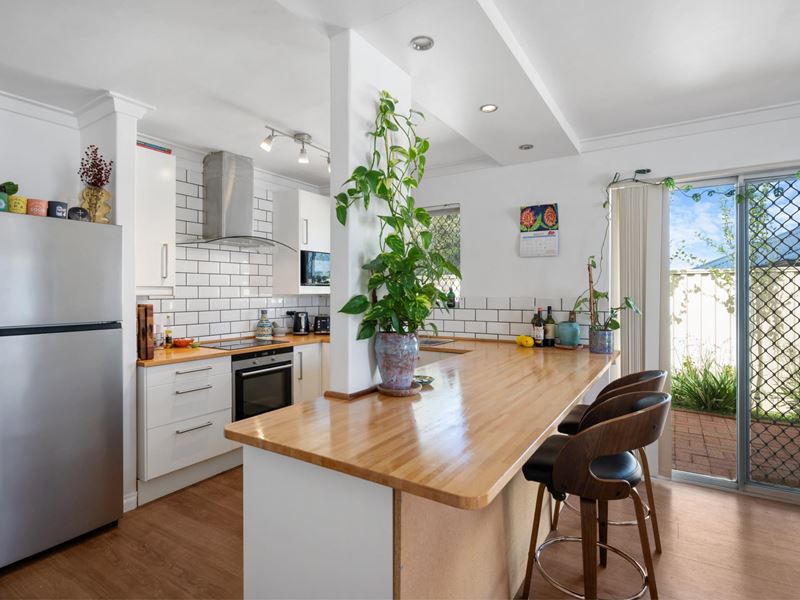11/60 Point Walter Road, Bicton