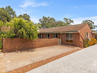 16 Seaview Terrace, Kalamunda WA 6076