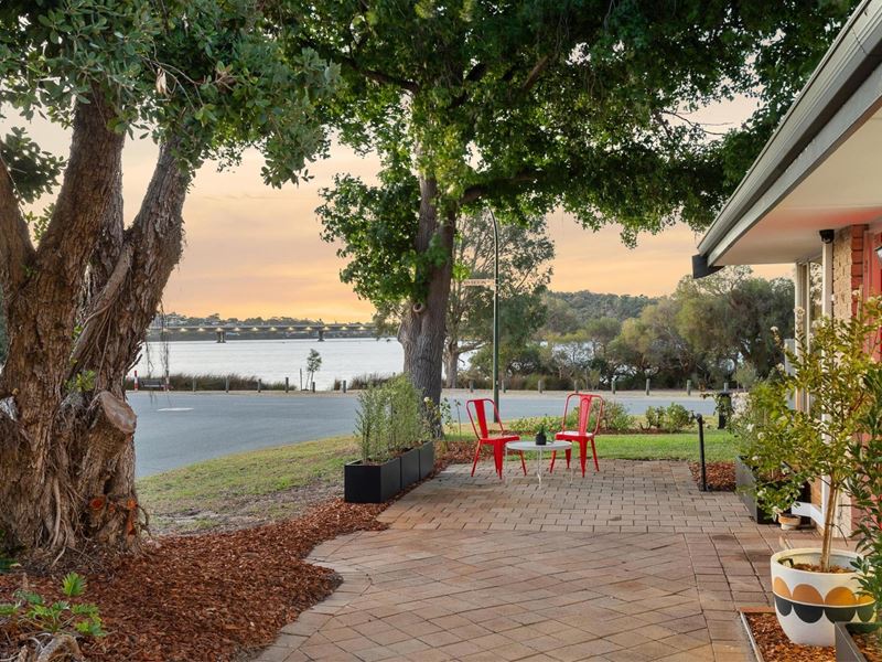 93 Riverton Drive West, Rossmoyne