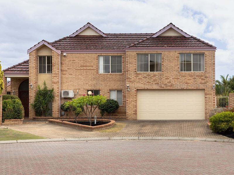 6 Levien Place, Winthrop